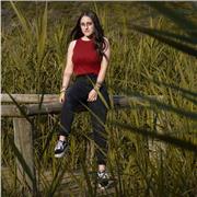 Clases de Historia del Cine, Historia del arte, Plástica a todo tipo de alumnos y alumnas.